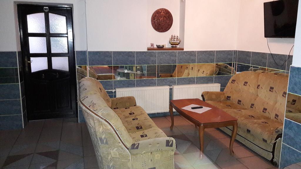 Motel Kotva Ivanka pri Dunaji Экстерьер фото