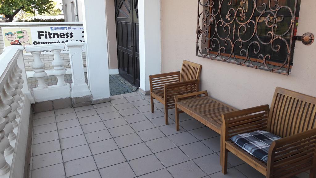 Motel Kotva Ivanka pri Dunaji Экстерьер фото