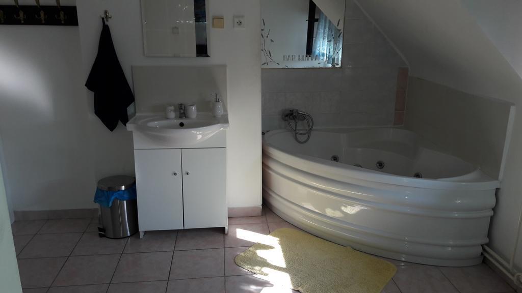 Motel Kotva Ivanka pri Dunaji Экстерьер фото